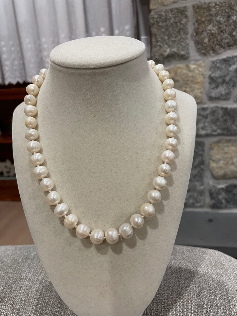 Classic Cream Pearl Necklace - Women Jewelry